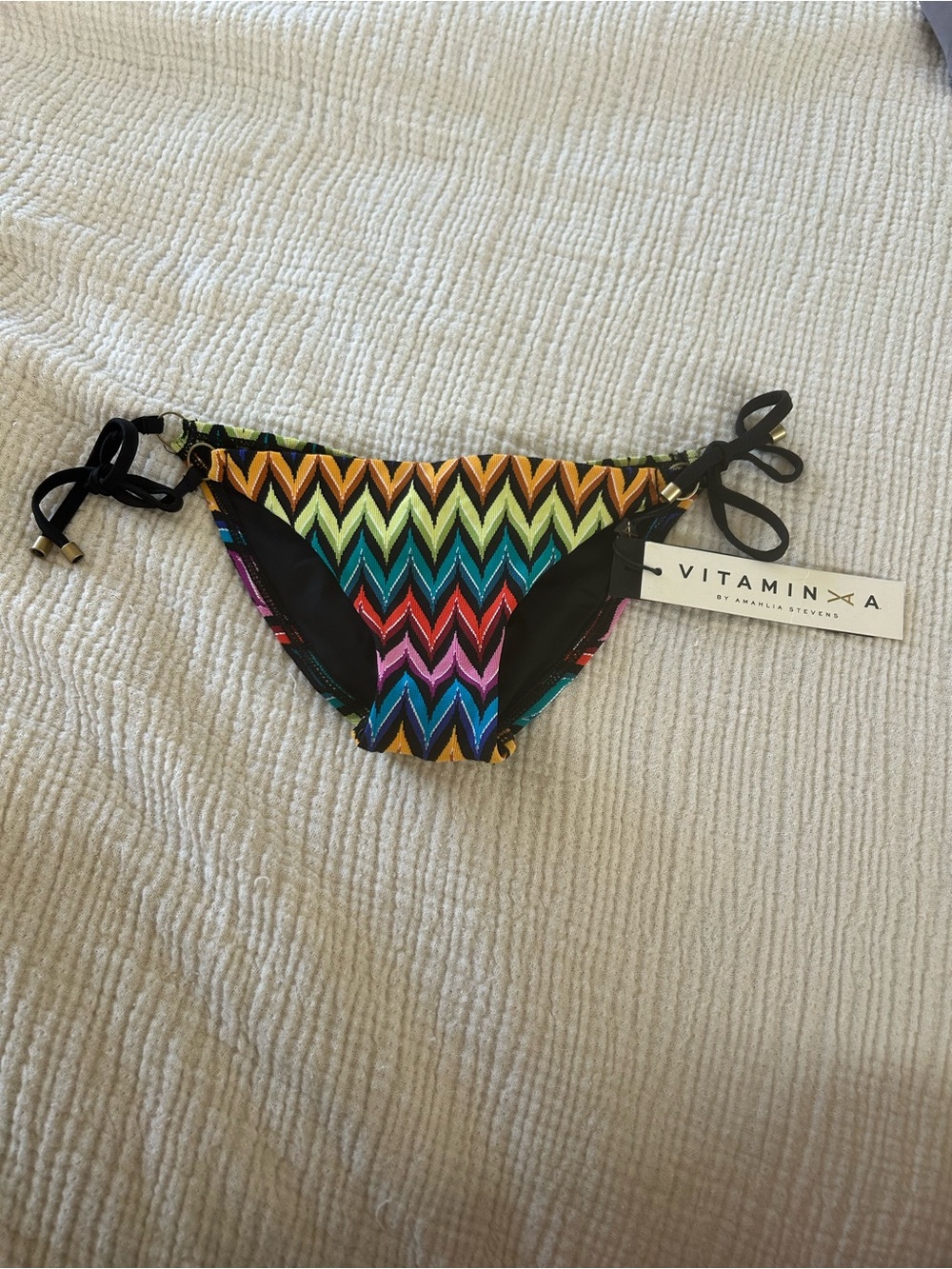 Vitamin A Chevron Print Side Tie Bikini Bottom Women's Size S. (6). NWT
